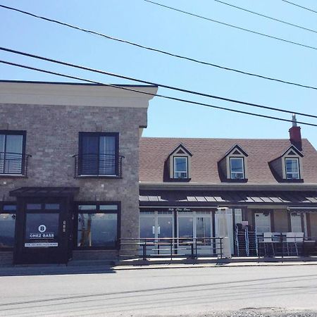 Le Littoral Bistro Gourmand Et Auberge Hotel Sainte Anne des Monts Exterior photo